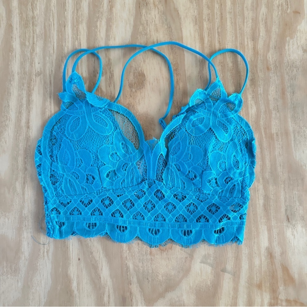 👉 Crochet Lace Bralette – Diamond Smocking Back, Removable Pads,Color Teal
